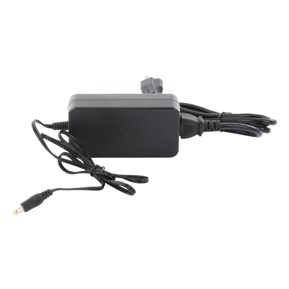 Fuente de poder con Cables de Extensión para Mayor Alcance 12 Vcc / 5 Amperes / Profesional / 0.5 metros a la toma de alimentación / 0.5 metros a la conexión del dispositivo