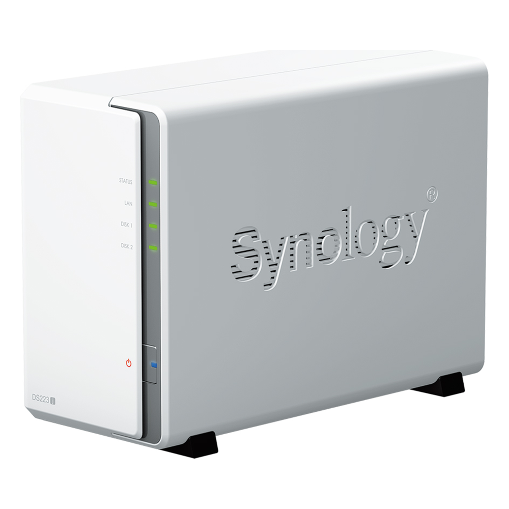 NAS DiskStation DS223j | 2 Bahías | CPU Realtek RTD1619B 1.7 GHz | 1 GB DDR4 | Puerto 1GbE RJ-45 | USB 3.2 Gen 1 | Compatible con HDD y SSD | Synology DSM | RAID 0, 1, JBOD | SMB, AFP, NFS, FTP | Vigilancia IP